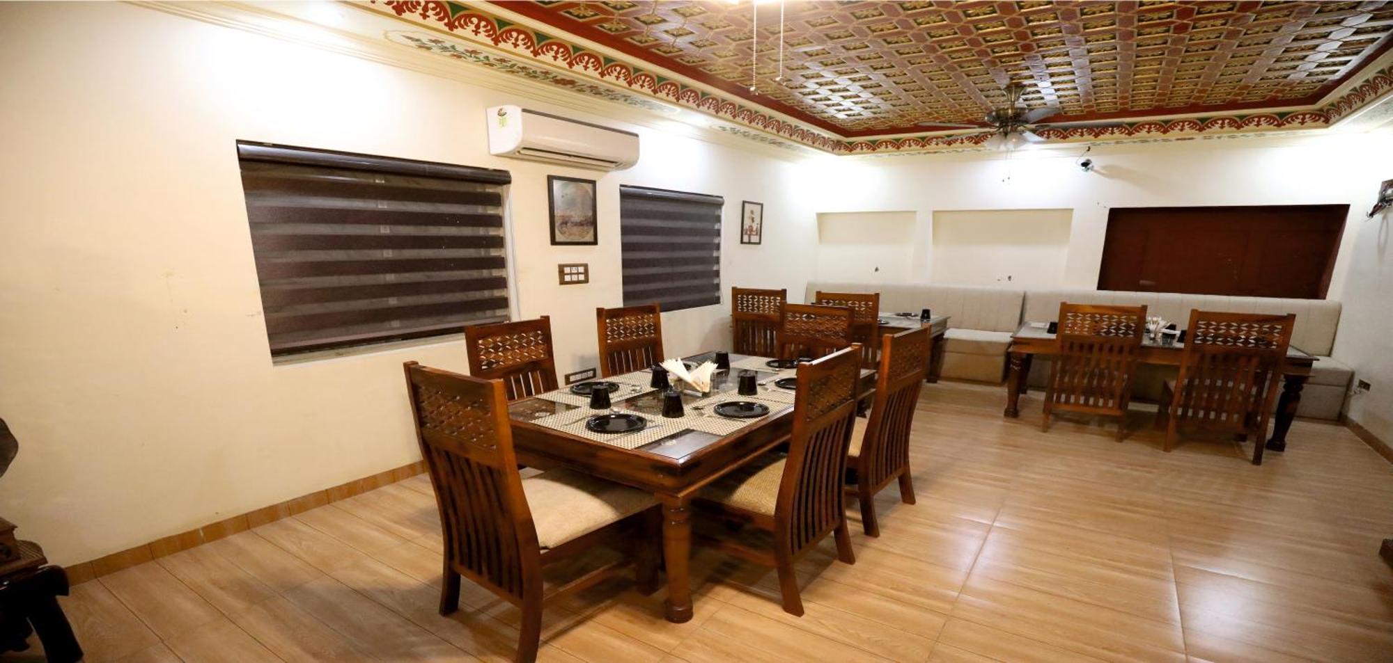 Hotel Vijayvargiya Dhani Bikaner Exterior foto